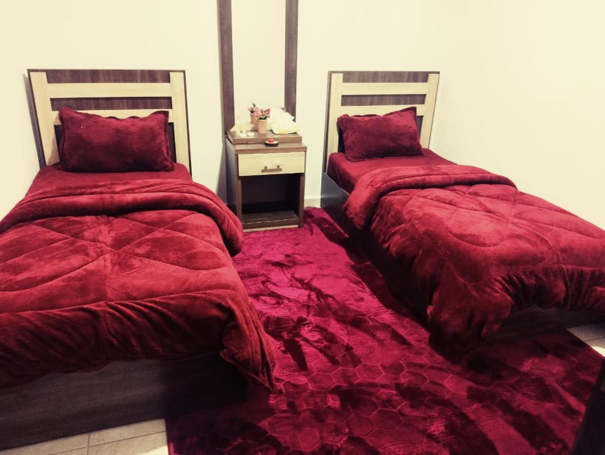 Wonderful Friends House Hotel Wadi Musa Exterior photo