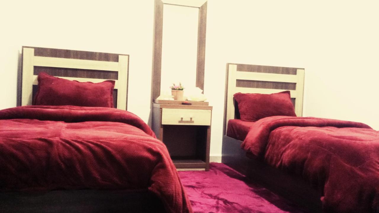 Wonderful Friends House Hotel Wadi Musa Exterior photo