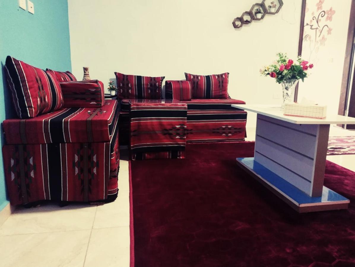 Wonderful Friends House Hotel Wadi Musa Exterior photo