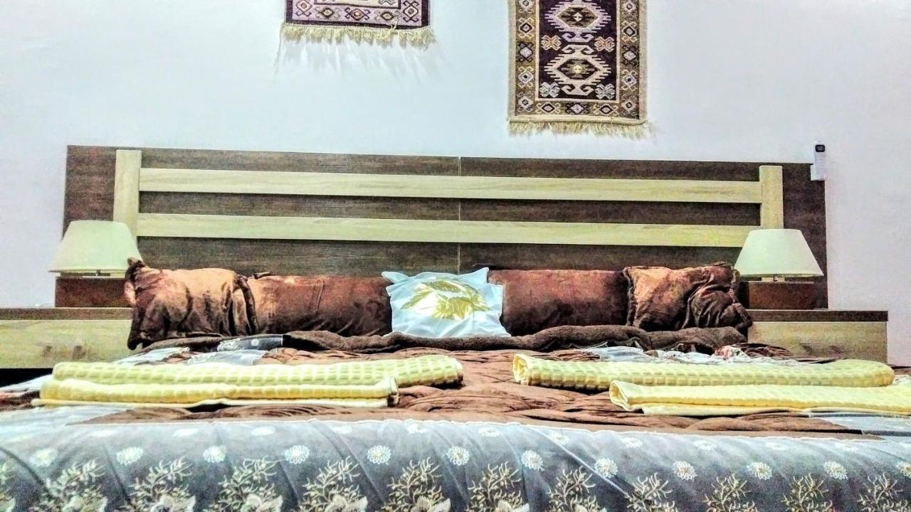 Wonderful Friends House Hotel Wadi Musa Exterior photo