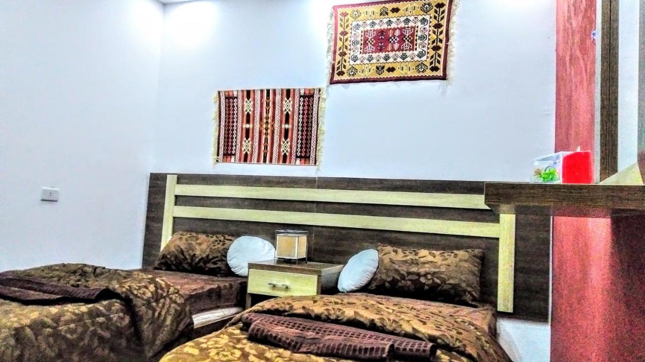 Wonderful Friends House Hotel Wadi Musa Exterior photo