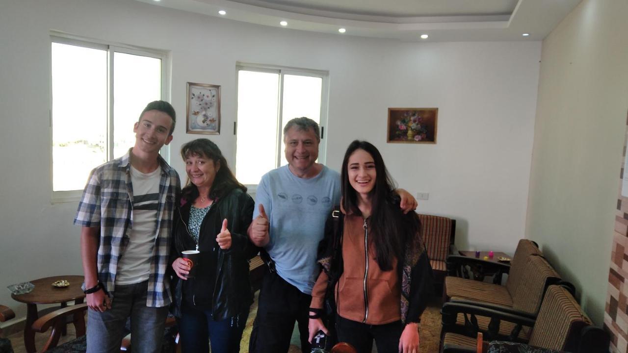 Wonderful Friends House Hotel Wadi Musa Exterior photo