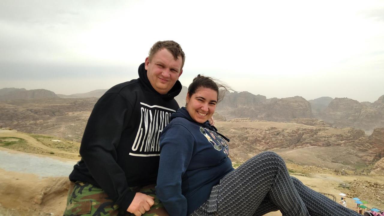 Wonderful Friends House Hotel Wadi Musa Exterior photo